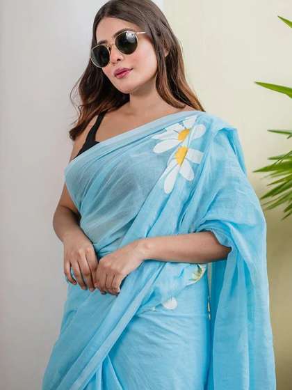 VILLAGIUS Floral
                        Printed Pure Cotton Saree