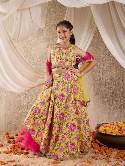 pspeaches Girls Printed
                    Gotta Patti Cotton Ready to Wear Lehenga &
                    Blouse With Dupatta