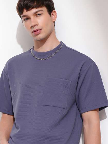 HIGHLANDER Men Self
                        Design Round Neck Relaxed Fit T-shirt