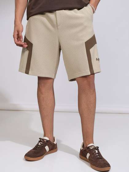 HIGHLANDER Men
                        Regular Fit Knitted Shorts