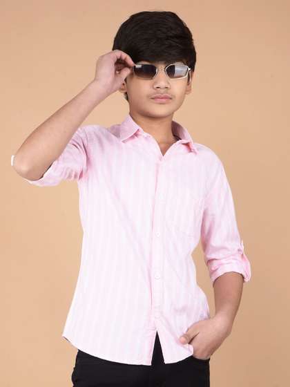 Crimsoune Club Boys
                        Classic Fit Spread Collar Vertical Striped
                        Cotton Casual Shirt