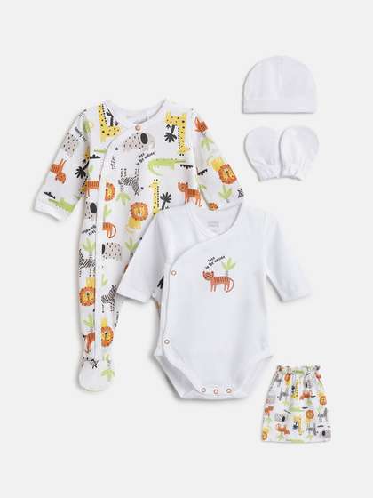 Chicco Infants 5-Pieces
                    Printed Pure Cotton Baby Apparel Gift Set