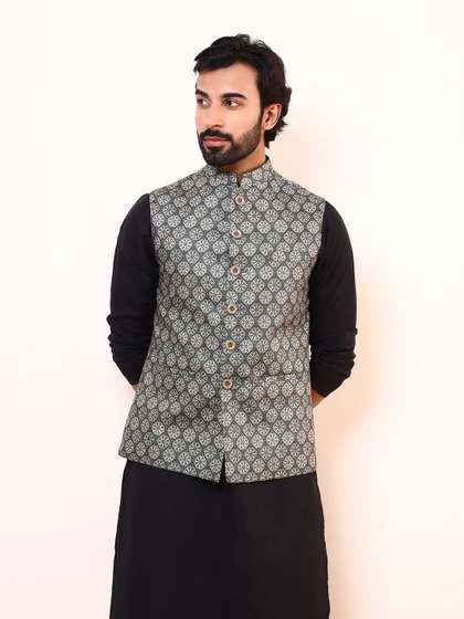 Satwaa Printed Nehru Jacket
