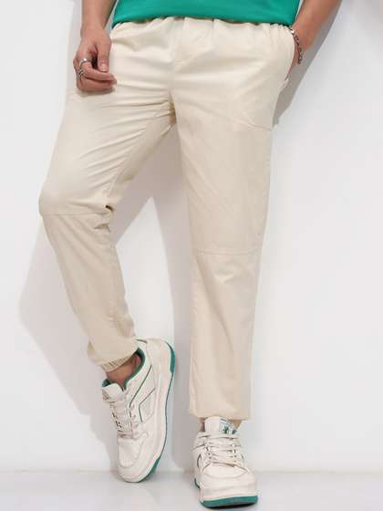 HIGHLANDER Men Solid Elasticated Jogger
