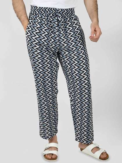 Blissence Men
                        Printed Pure Cotton Mid-Rise Lounge Pants