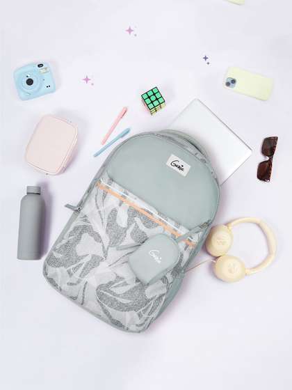 Genie Girls Graphic
                    Backpack With Compression Straps