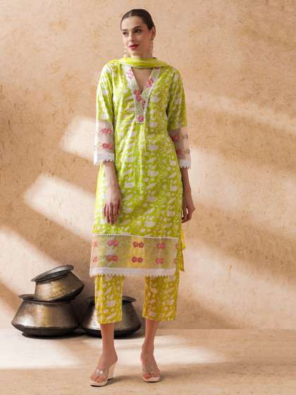 SHAHAD Floral Printed V-Neck Pure Cotton Straight Kurta With Trousers And Dupatta