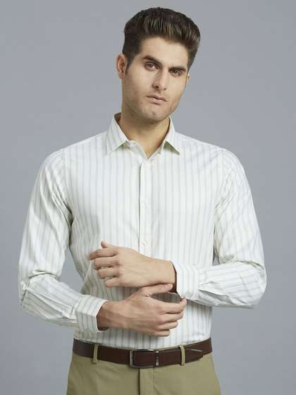 Reid & Taylor
                          Men India Slim Fit Spread Collar Vertical
                          Striped Cotton Formal Shirt