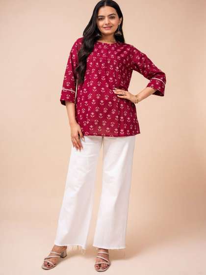 EKISHA Women Printed Pure Cotton Tops