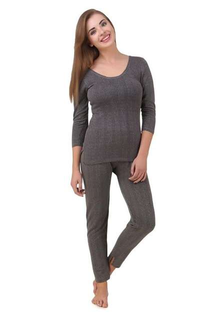 HAP Women Striped
                      Round Neck Pure Cotton Thermal Set