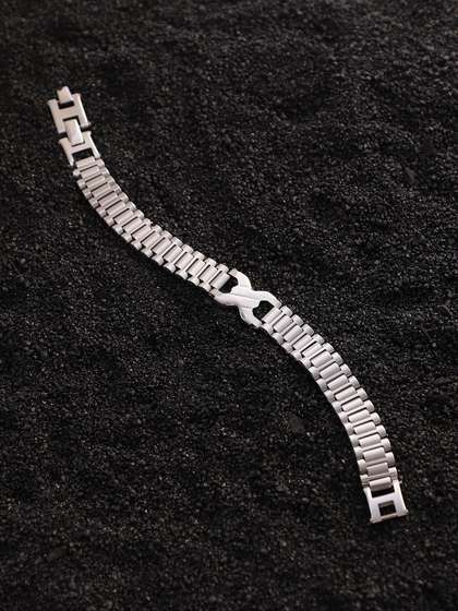 French Accent Men
                    Silver-Plated Link Bracelet