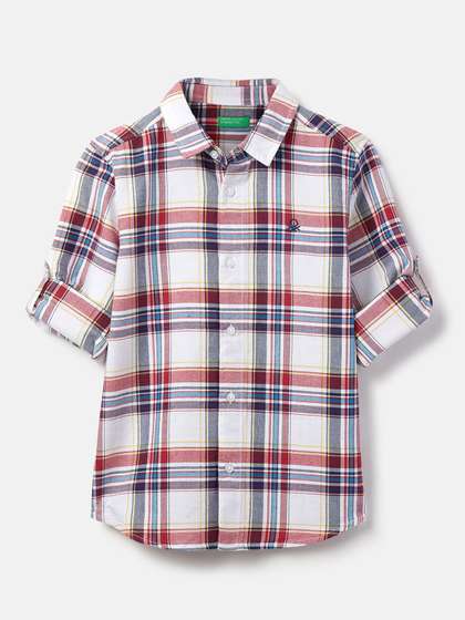 United Colors of
                    Benetton Boys Tartan Checked Spread Collar Pure
                    Cotton Casual Shirt
