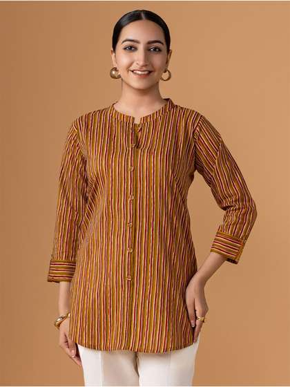 WOMEN PLUS Women
                        Printed Pure Cotton Short Kurti