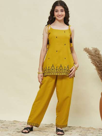 CurlyTales Girls
                    Embroidered Anarkali Kurta and Pant Set