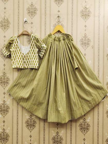 BAESD Girls Printed
                    Mukaish Foil Print Ready to Wear Lehenga &
                    Choli