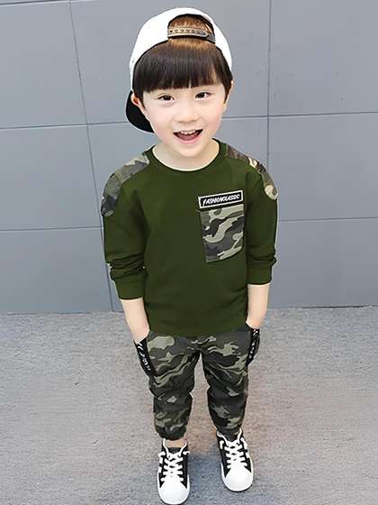 Sagar Impex Boys
                      Printed Clothing Set