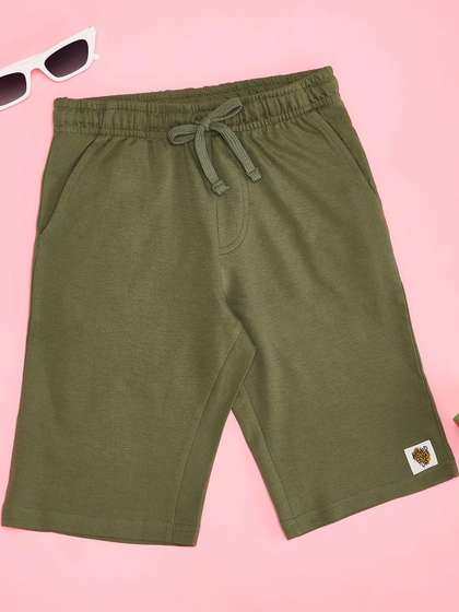 Pantaloons Junior Boys
                    Solid Mid-Rise Pure Cotton Regular Shorts