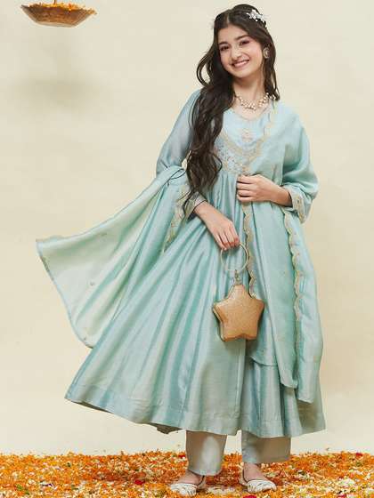 CurlyTales Girls Silk
                    Embroidered Anarkali Kurta and Pant Set with
                    Dupatta
