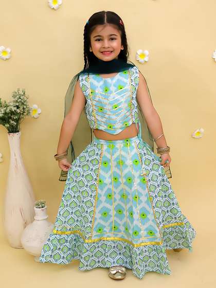 JUNITOS Girls
                        Printed Foil Print Ready to Wear Lehenga &
                        Blouse With Dupatta