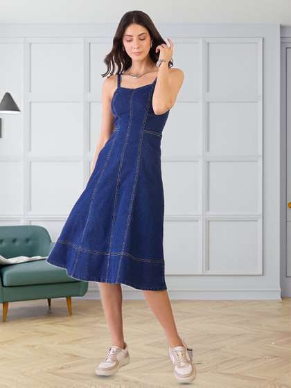 Price History of COSMIC TRIO Denim A-Line Midi Dress from Myntra  111_14583118