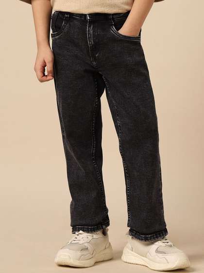 U.S. Polo Assn. Kids
                    Boys Relaxed Fit Mid-Rise Heavy Fade Acid Wash
                    Stretchable Jeans