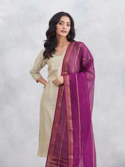 Fabindia Striped
                          Cotton Silk Dupatta With Zari