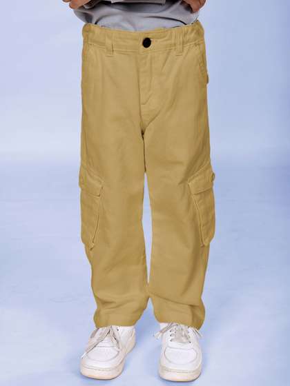 KiddoPanti Boys Relaxed
                    Fit Mid-Rise Wrinkle Free Cotton Cargos