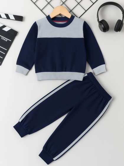 INDIA FASHION FAB Kids
                    Colourblocked Round Neck Sweatshirt And Joggers