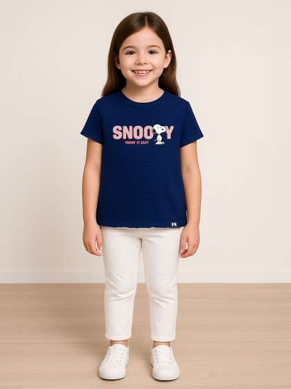 YK X Minute Mirth Girls
                    Snoopy Printed T-Shirt