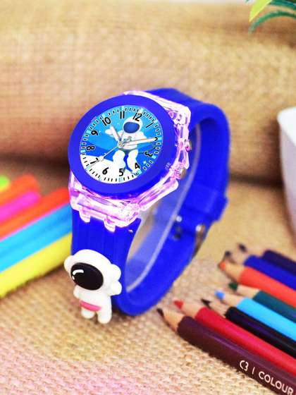 Cloudwood Boys Patterned
                    Dial & Straps Analogue Multi Function Watch 327
                    Astro