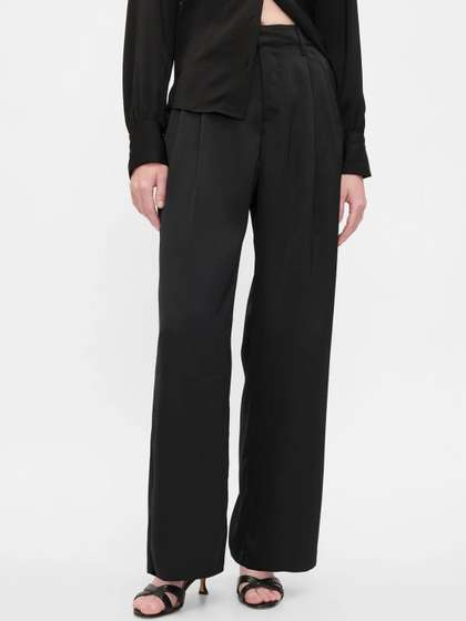 GAP Women Relaxed
                          Fit High-Rise Pleated Trousers