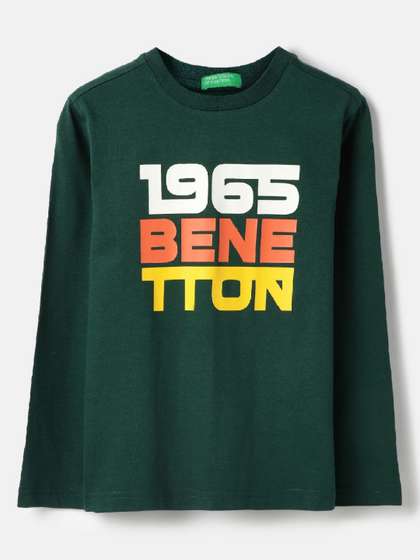 United Colors of
                    Benetton Boys Typography Printed Round Neck Pure
                    Cotton T-shirt