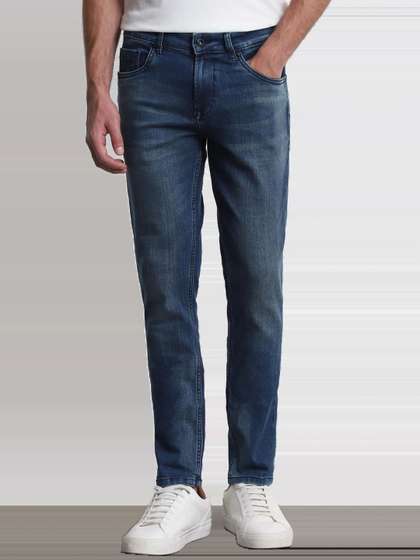 Mufti Men Skinny Fit
                      Mid-Rise Clean Look Light Fade Stretchable Jeans