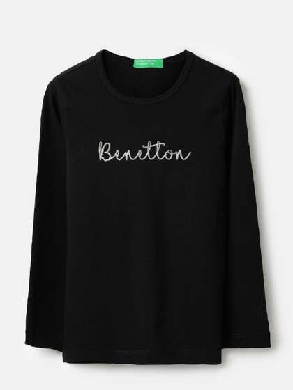 United Colors of
                    Benetton Girls Solid Round Neck Pure Cotton T-shirt