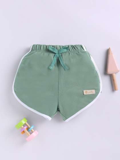 YK X Tinyo Girls
                      Cotton Mid-Rise Regular Shorts