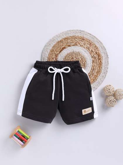 YK X Tinyo Boys Cotton
                    Mid-Rise Colourblocked Regular Shorts