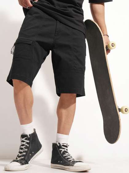 Highlander Men
                        Mid-Rise Regular Fit Cargo Shorts