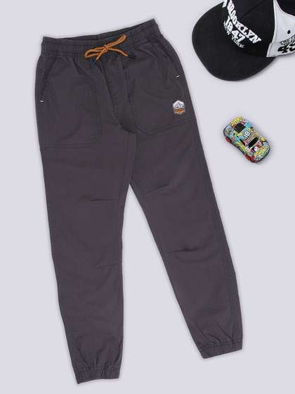 Pantaloons Junior Boys
                    Regular Fit Mid-Rise Cotton Regular Trousers