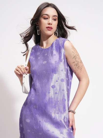 ESPYR By Tokyo Talkies
                      Women Polka Dot Textured Shift Midi Dress
