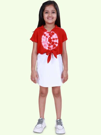 KiddoPanti Girls Tie
                      & Dye Short Sleeves Shirt & Skorts