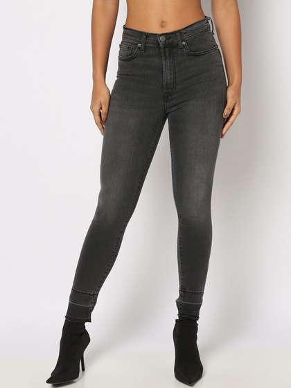 GAP Women Dark Wash
                        Skinny Fit Mid-Rise Light Fade Clean Look
                        Stretchable High-Rise Jeans