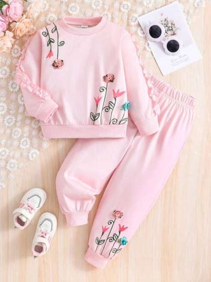 FAHAD CREATIONS Girls
                    T-shirt with Trousers