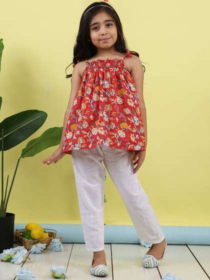 Sangria Girls Floral
                      Printed Sleeveless Pure Cotton Top With Trouser