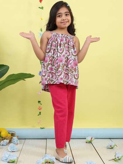 Sangria Girls Floral
                    Printed Sleeveless Pure Cotton Top With Trouser