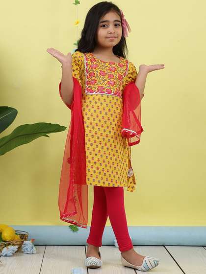 Sangria Girls Floral
                      Printed Pure Cotton Straight Kurta With Leggings
                      & Dupatta