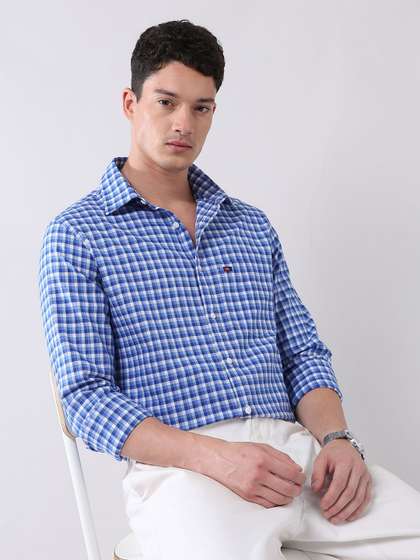 AD By Arvind Men
                        Slim Fit Gingham Checked Spread Collar Pure
                        Cotton Casual Shirt
