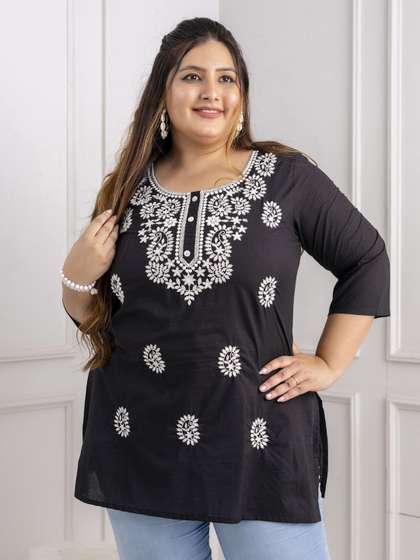 Lee Moda Plus Size
                        Paisley Embroidered Round Neck Pure Cotton
                        Kurti