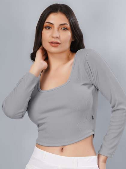 Plus Size Women
                        Solid Square Neck Crop Top