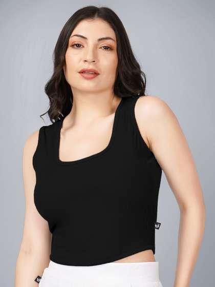 Plus Size Women
                        Solid Crop Top