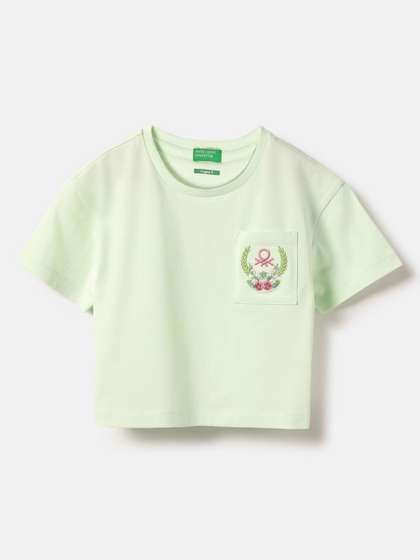 United Colors of
                      Benetton Girls Solid Round Neck Cotton T-shirt